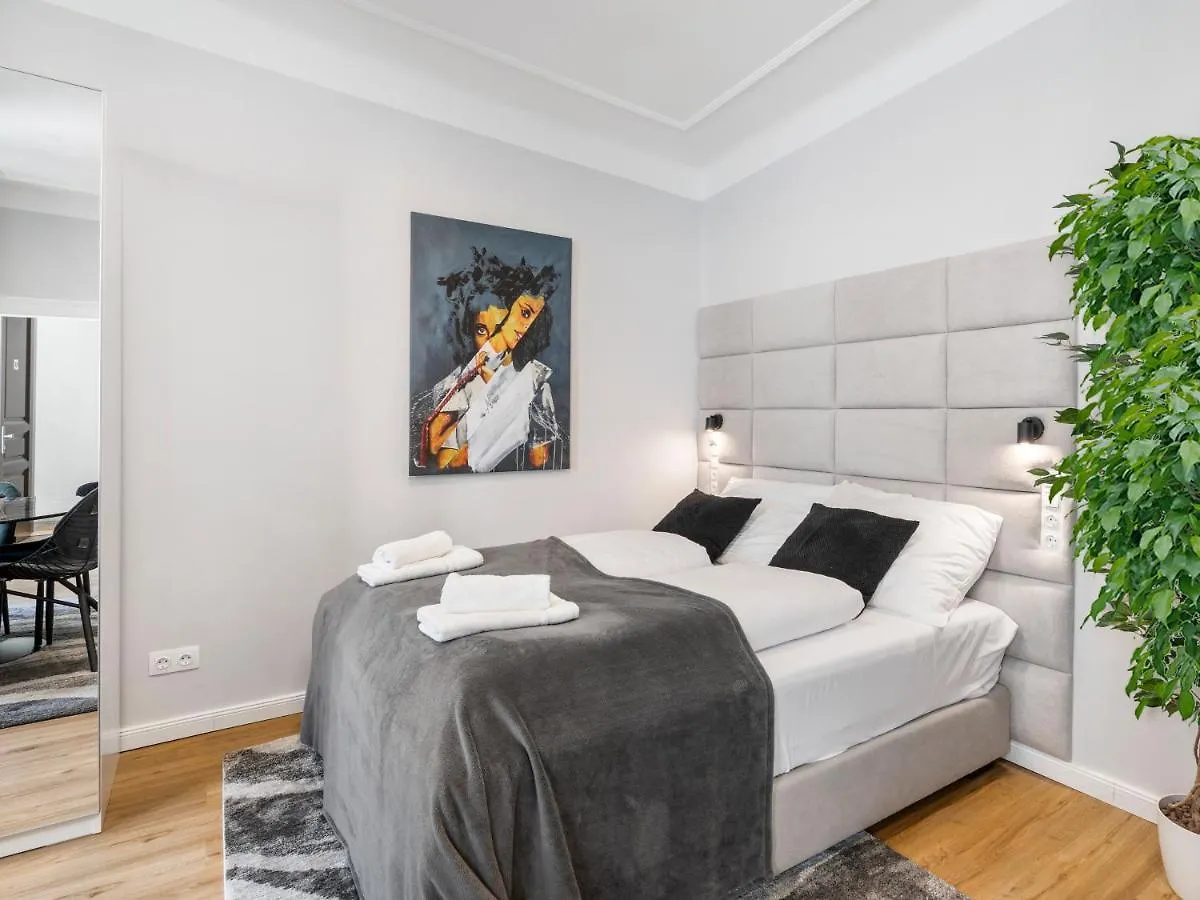 Sky9 Apartments District 3 Vienne