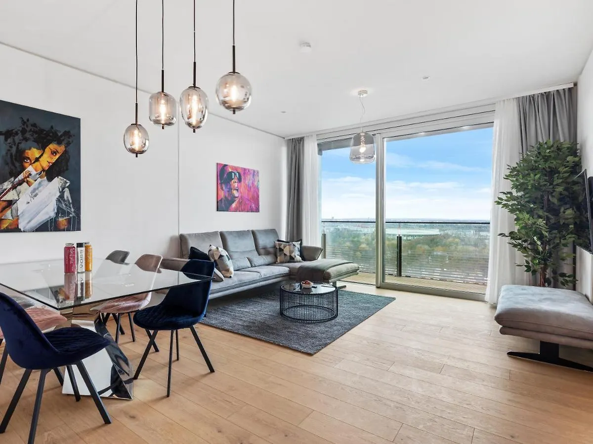 Sky9 Apartments District 3 Vienne 0*,