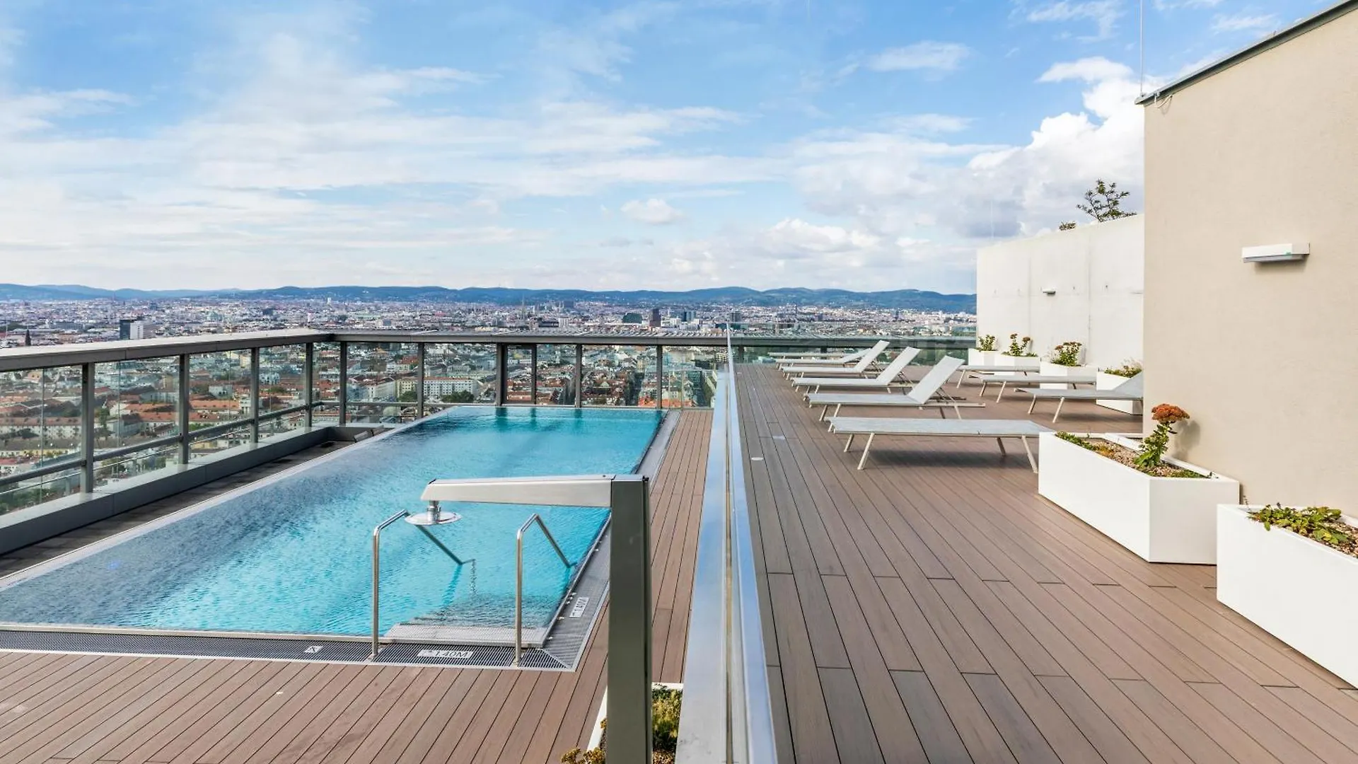 Sky9 Apartments District 3 Vienne
