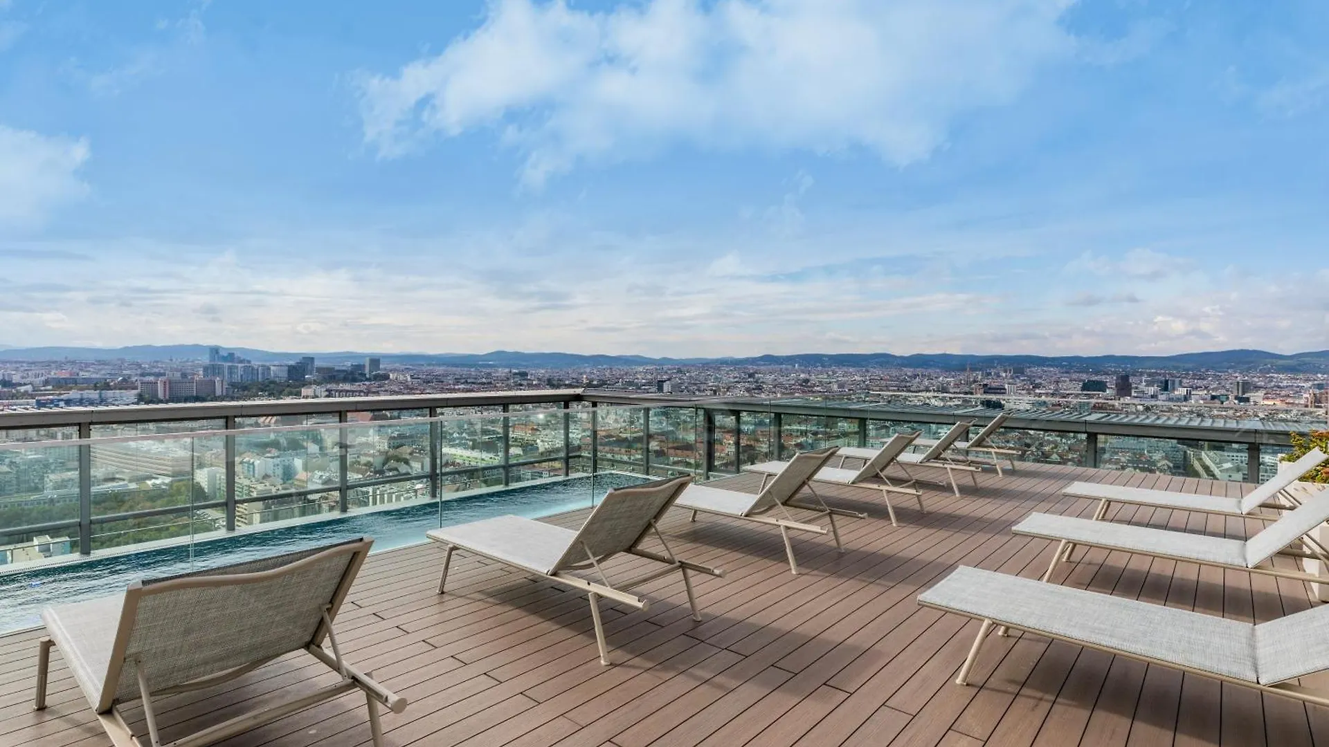 Sky9 Apartments District 3 Vienne