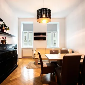 Appartement 3-bedroom In, Vienne