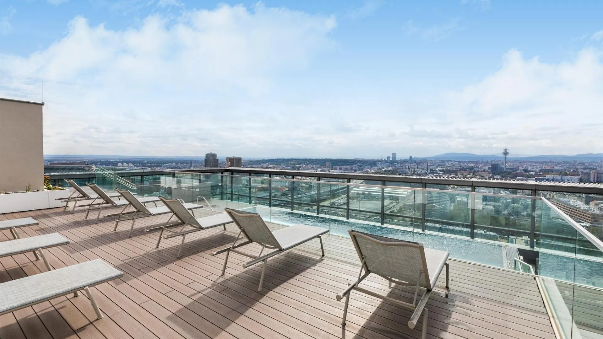 Sky9 Apartments District 3 Vienne